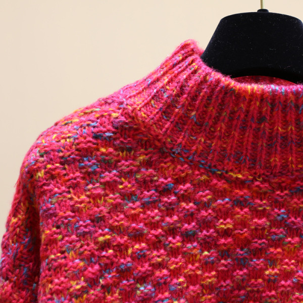 Modern női téli pulóver kerek nyakkivágással, több színben