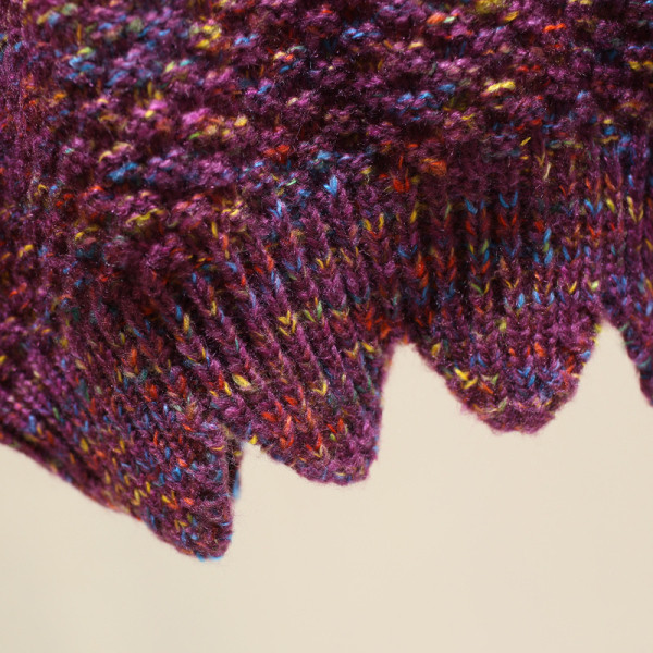 Modern női téli pulóver kerek nyakkivágással, több színben