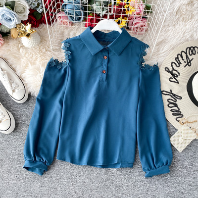 Μοντέρνο γυναικείο πουκάμισο με δαντέλα και γυμνά ώμους σε διάφορα χρώματα