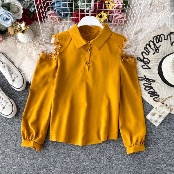 Μοντέρνο γυναικείο πουκάμισο με δαντέλα και γυμνά ώμους σε διάφορα χρώματα