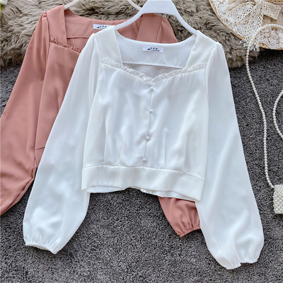 Μοντέρνο γυναικείο πουκάμισο με  τετράγωνο ντεκολτέ και κουμπιά σε διάφορα χρώματα