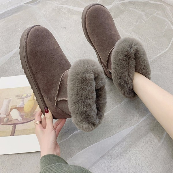 Modern női csizma puha béléssel és lapos talppal, négy színben