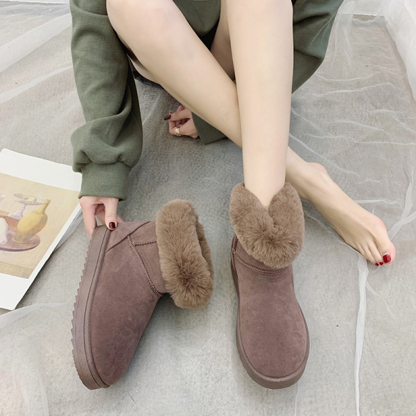 Modern női csizma puha béléssel és lapos talppal, négy színben