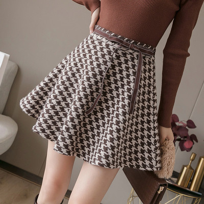 Μοντέρνα γυναικεία φούστα με ψηλή μέση σε δύο χρώματα