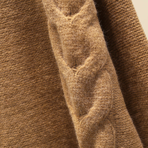 Női alkalmi pulóver kerek nyakkivágással széles modell több színben