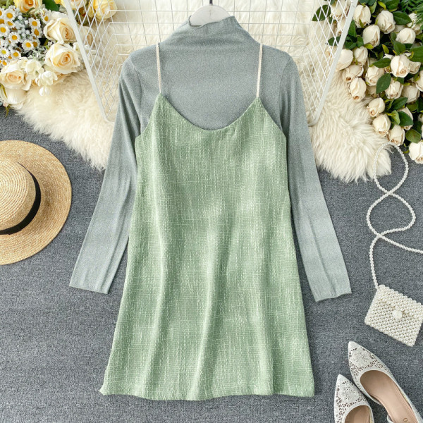 Γυναικείο σετ μπλούζα και φόρεμα σε πράσινο, μπλε και ροζ χρώμα