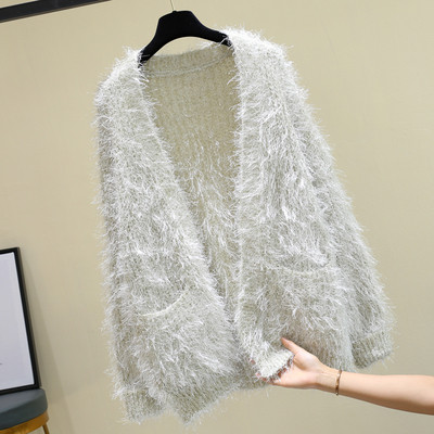 Női pehelymellény spitz nyakkivágással, több színben