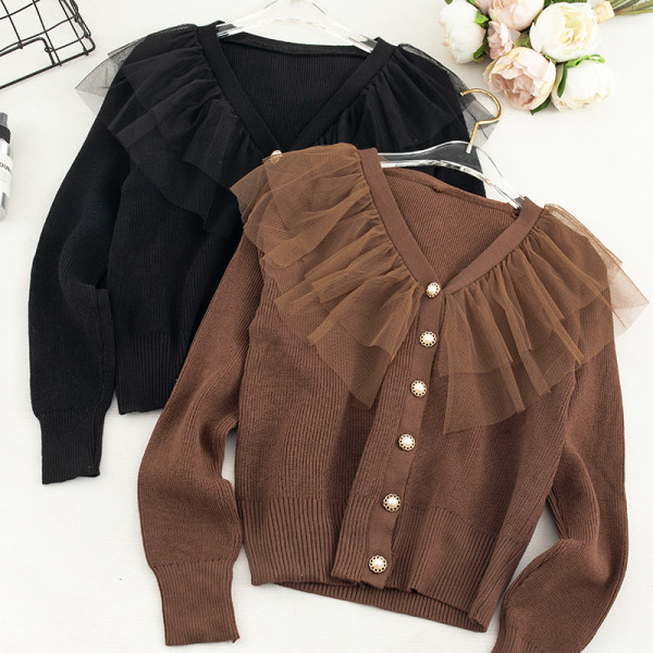 Modern női mellény három színben, gombokkal és tüllel