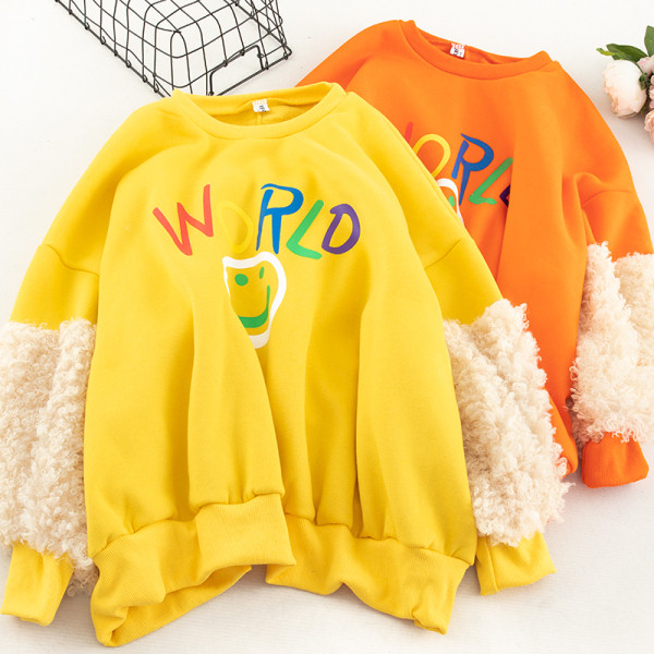 Alkalmi női blúz több színben rátéttel és ovális nyakkivágással