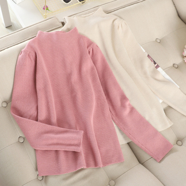 Μοντέρνο γυναικείο πουλόβερ  με χαμηλό γιακά σε τέσσερα χρώματα