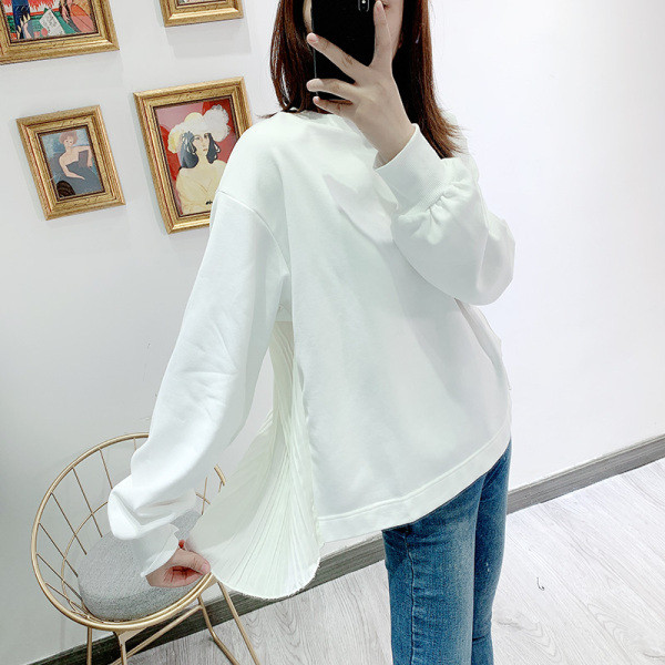 Modern fehér blúz, kivágott hátrésszel