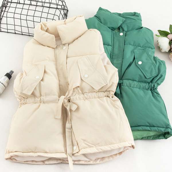 Alkalmi női mellény magas gallérral és zsebekkel, négy színben