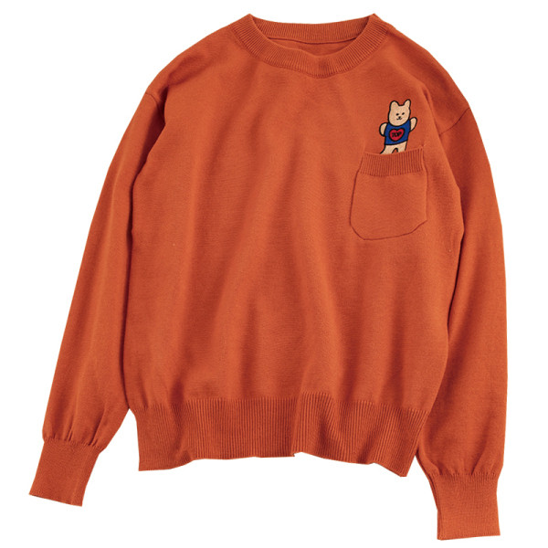 Καθημερινό γυναικείο πουλόβερ σε τρία χρώματα με τσέπη και κεντήματα