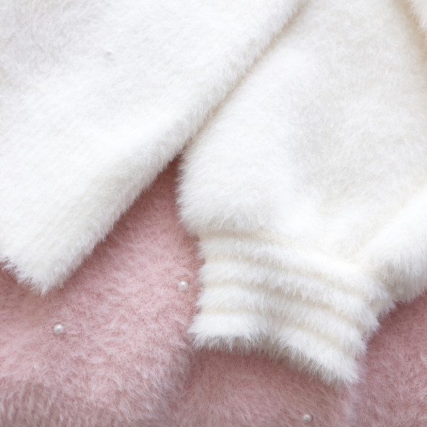 Női téli pulóver klasszikus gallérral több színben