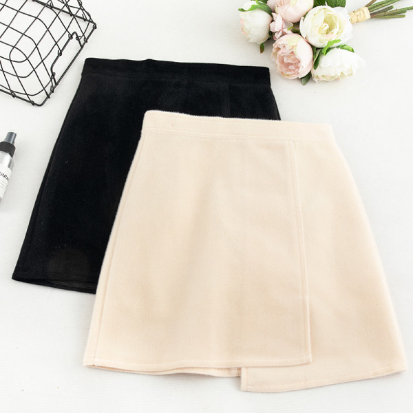 Stílusos női szoknya cipzárral és magas derékkal, négy színben