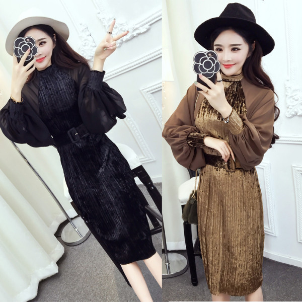 Modern női ruha bársonyból és tüllből szabott modell