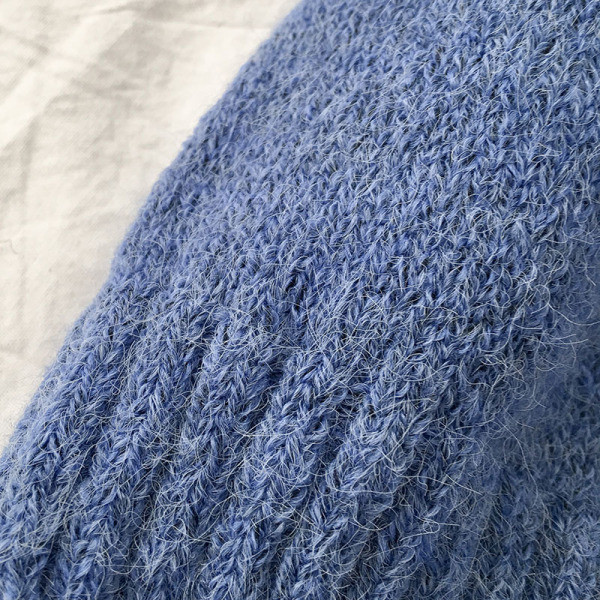 Hétköznapi női pulóver három színben nyakkendővel és kapucnival