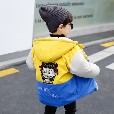 Μοντέρνο παιδικό μπουφάν για αγόρια με κουκούλα και γράμματα σε διάφορα χρώματα