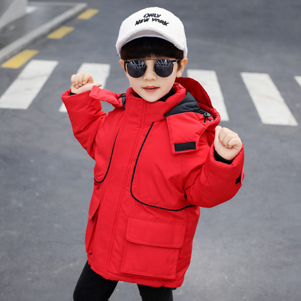 Napi gyerekkabát kapucnival és cipzárral fehér, fekete és piros színben