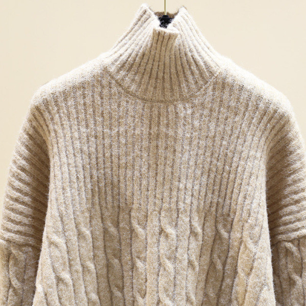 Χειμερινό γυναικείο πουλόβερ με υψηλό κολάρο  σε διάφορα χρώματα