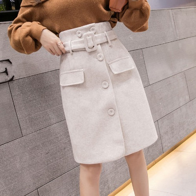 Κομψή γυναικεία φούστα σε τέσσερα χρώματα με κουμπιά και ζώνη