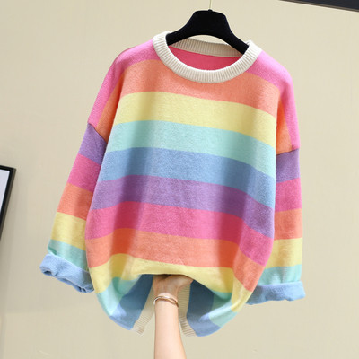 Női csíkos pulóver kerek nyakkivágással, széles modellel