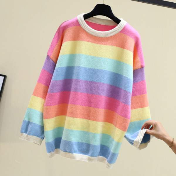 Női csíkos pulóver kerek nyakkivágással, széles modellel