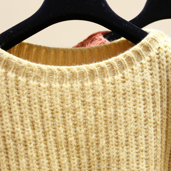 Vastag női pulóver több színben, kerek nyakkivágással