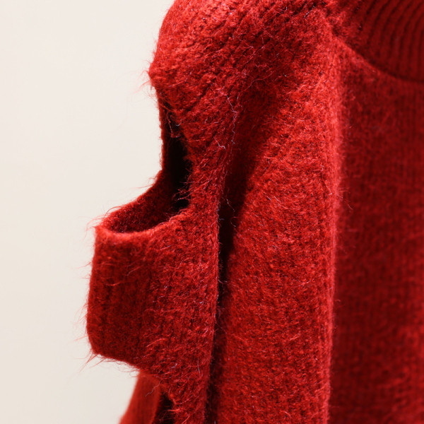 Μοντέρνο γυναικείο πουλόβερ με σκισμένα μοτίβα