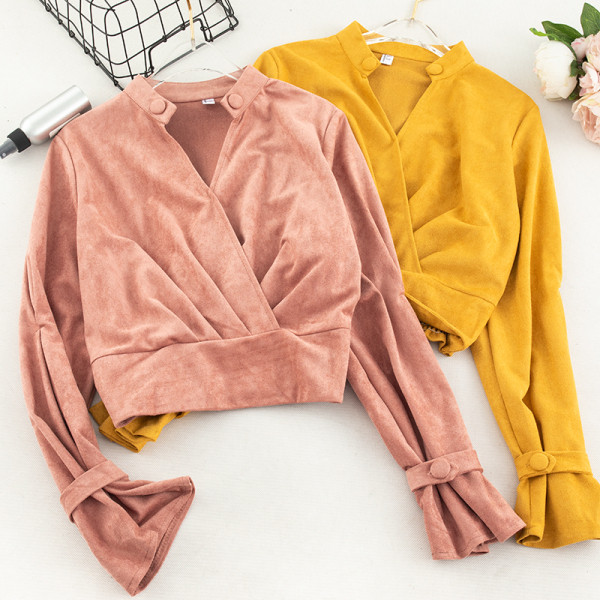 Aktuális női blúz öt színben, V-nyakkal