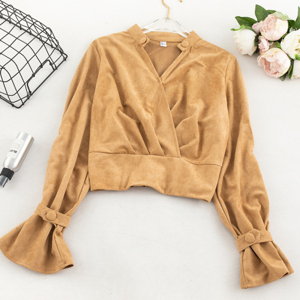 Aktuális női blúz öt színben, V-nyakkal