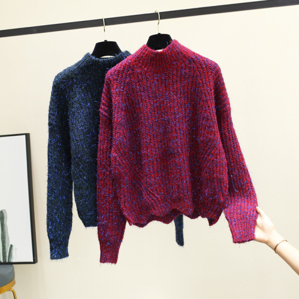 Χειμερινό πουλόβερ γυναικείο με στρογγυλό λαιμόκοψη - δύο χρωμάτων