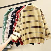 Γυναικεία ριγέ μπλούζα με υψηλό κολάρο σε διάφορα χρώματα