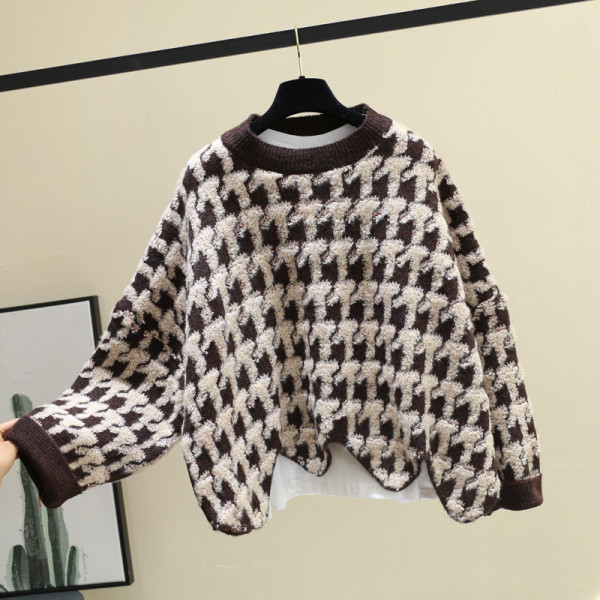 Μοντέρνο ασύμμετρο  γυναικείο πουλόβερ 