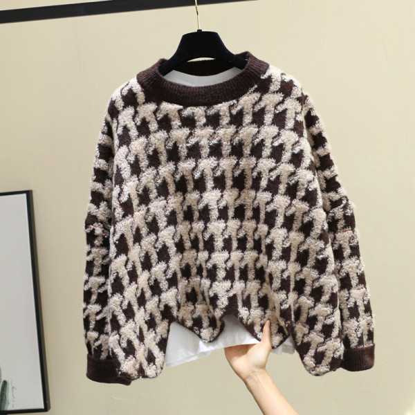 Μοντέρνο ασύμμετρο  γυναικείο πουλόβερ 