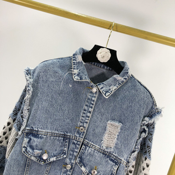 Γυναικείο casual μπουφάν τζην με πλεκτά μανίκια