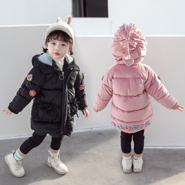 Μοντέρνο παιδικό μπουφάν με τρισδιάστατα στοιχεία για κορίτσια