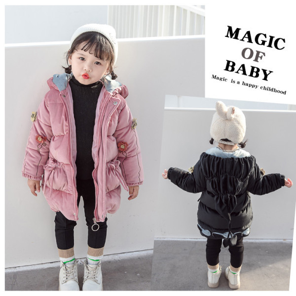 Μοντέρνο παιδικό μπουφάν με τρισδιάστατα στοιχεία για κορίτσια