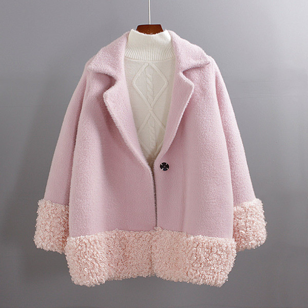 Korszerű női kabát spitz nyakkivágással és gombbal - többféle színben