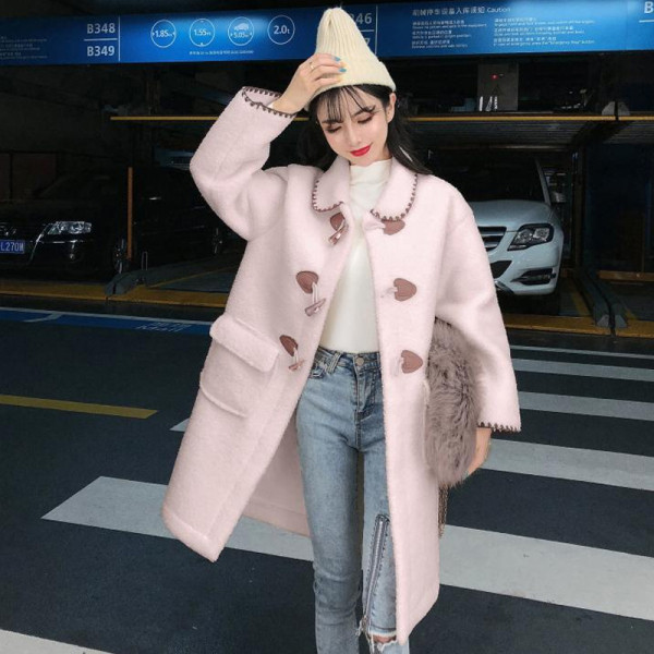 ÚJ Modern női kabát széles modell több színben