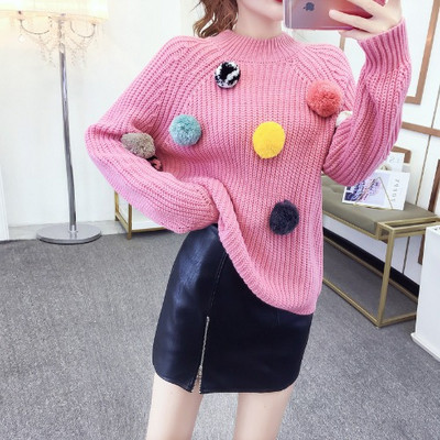 Modern női pulóver bézs és rózsaszín 3D elemekkel