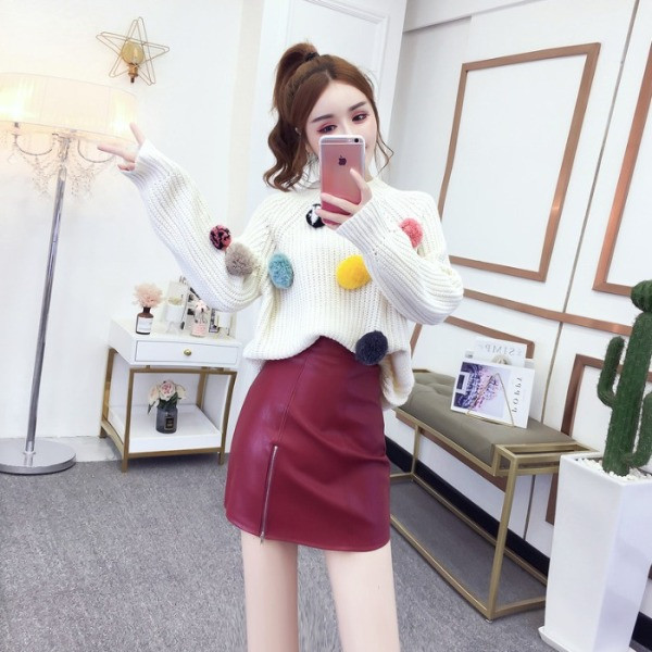 Modern női pulóver bézs és rózsaszín 3D elemekkel