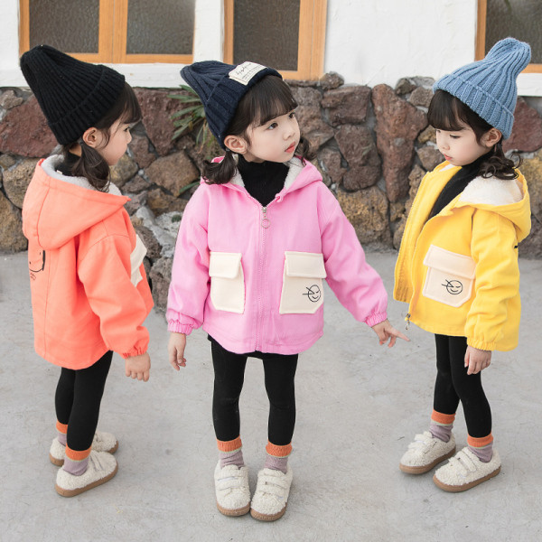 καθημερινό παιδικό μπουφάν με τσέπες και κουκούλα για κορίτσια σε τρία χρώματα