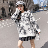 Φαρδύ γυναικέιο πουλόβερ με οβάλ λαιμόκοψη σε  διάφορα χρώματα