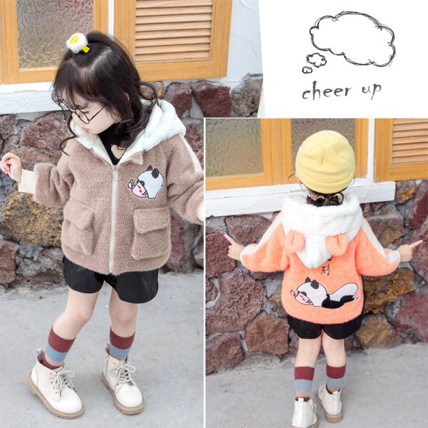 Napi gyerekkabát lányoknak két színben hímzéssel és zsebekkel