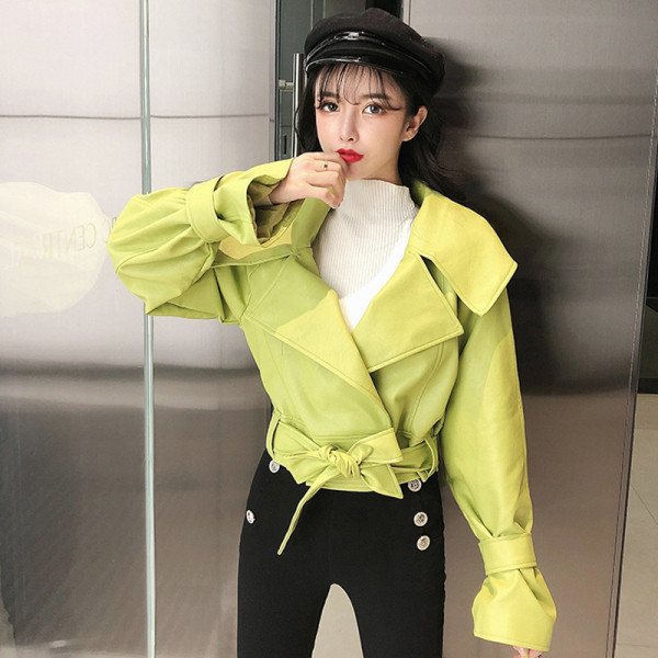 Női bőrdzseki spitz nyakkivágással zöld és fekete színben