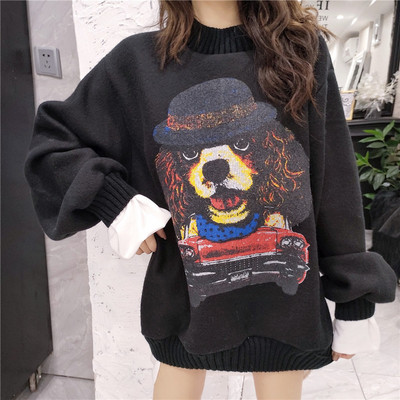 Alkalmi női blúz színes rátéttel, fekete-fehérben