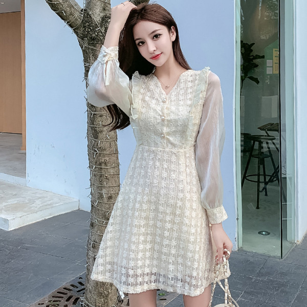 Stílusos női ruha pecsét ujjú vágott modell