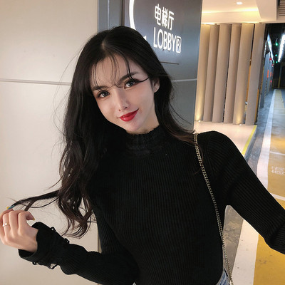 Őszi-téli női blúz csipkével az ujján - többféle színben