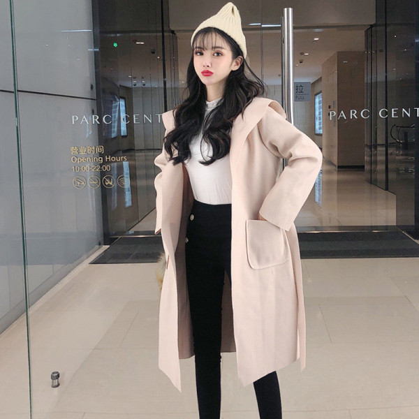 Стилно дамско палто с шпиц деколте в два цвята 